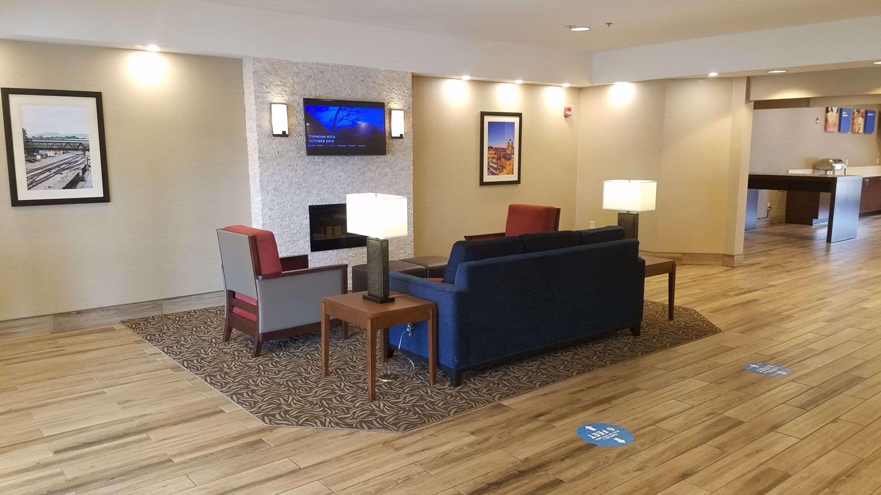 Comfort Inn Airport Roanoke Exterior photo